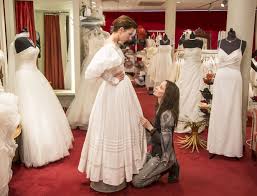 Meret Becker (Coco) and Jeanette Hain (Patti)