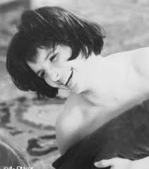 Binoche - The Unbearable Lightness of Being