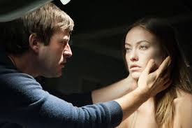 Mark Duplass and Olivia Wilde in 'The Lazarus Effect'