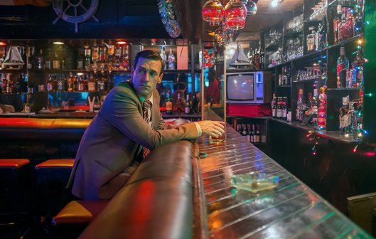 MV5BN2U3YzYxMGUtNzViNy00ZTc4LWFjYjQtNzQyYzNjNDU3ZjQ1XkEyXkFqcGdeQXVyNDg2MjUxNjM@._V1_SY1000_CR0,0,1570,1000_AL_