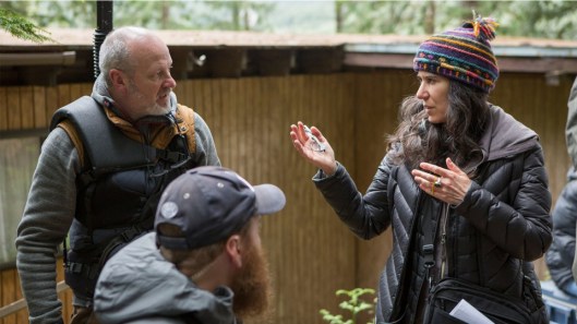 ac5_debra_granik_on_the_set_of_leave_no_trace_photo__scott_green_bleaker_street.5c4f1c1eaa5ac